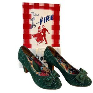 Miss L Fire Gabrielle Womens Shoes Heels Sz 42 Emerald Green Suede Pumps w Box